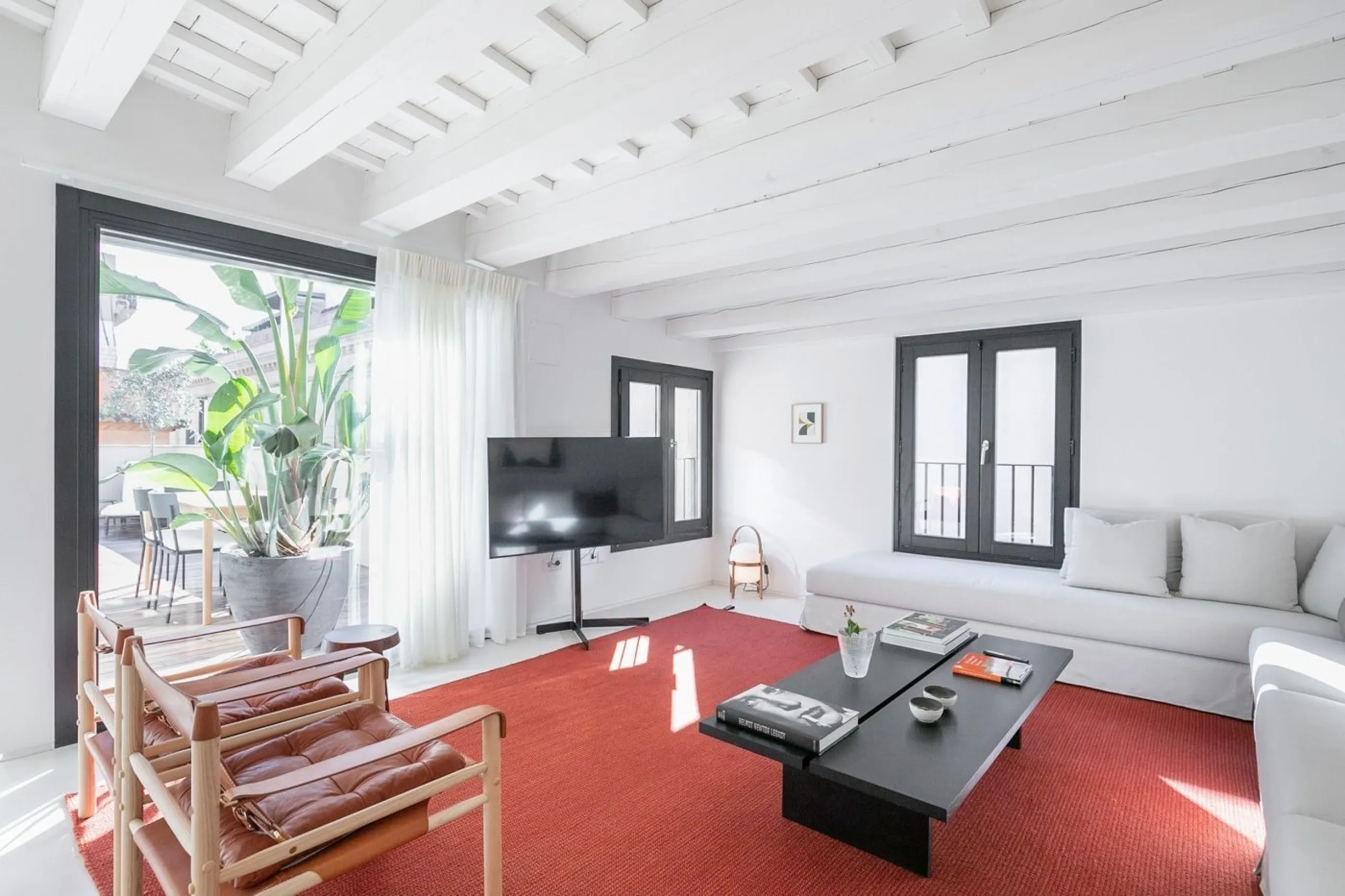 FFurnished Duplex Penthouse for Rent in El Gotic, Barcelona