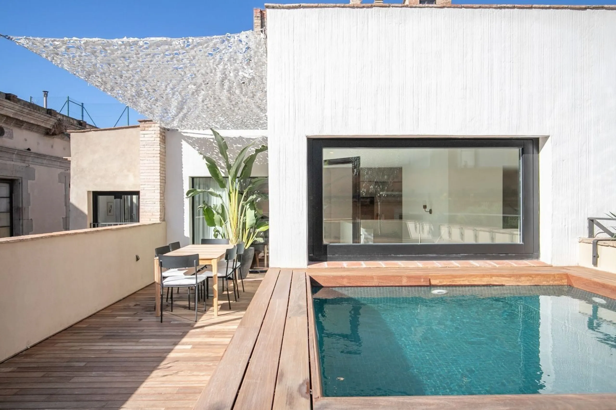 FFurnished Duplex Penthouse for Rent in El Gotic, Barcelona
