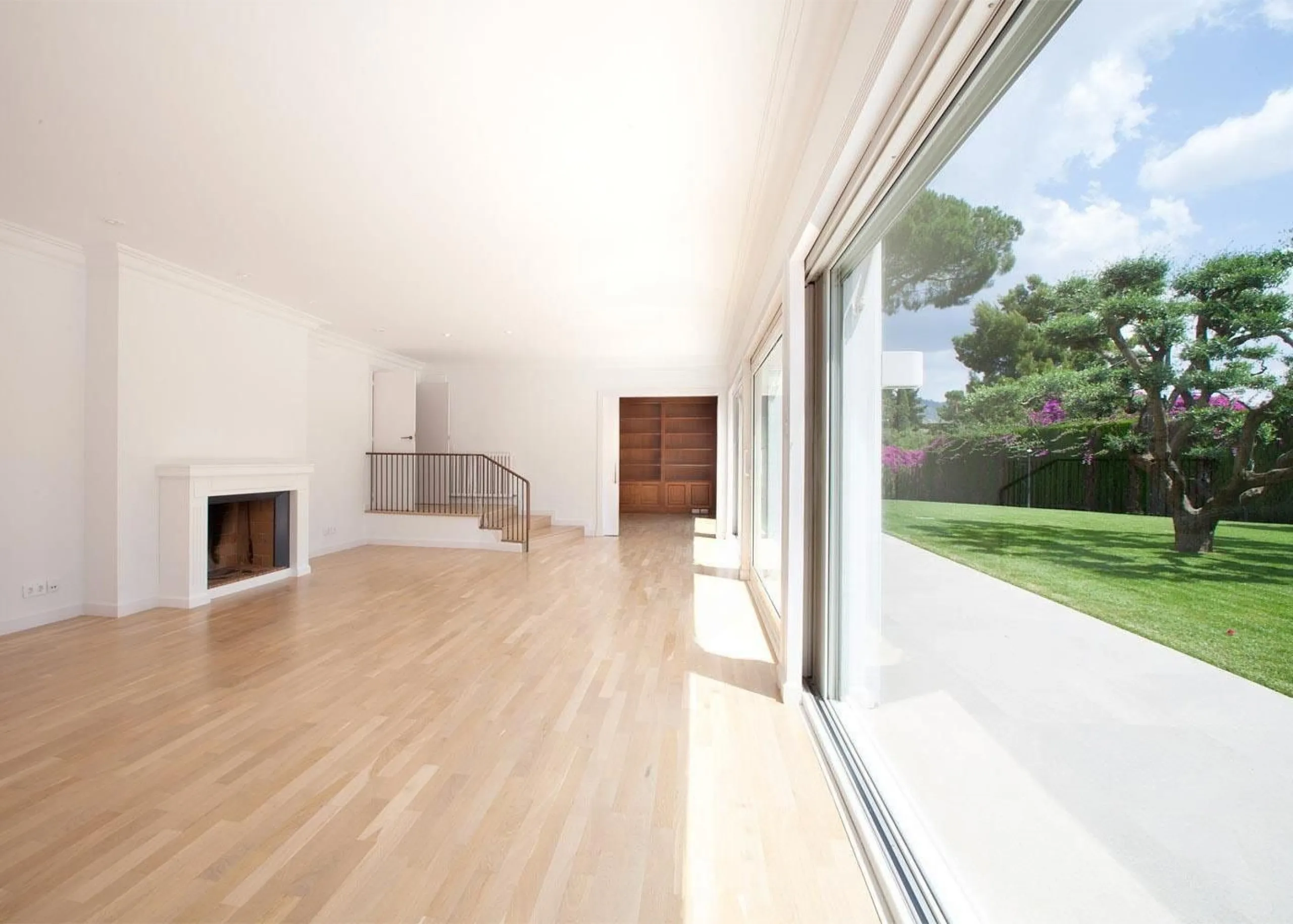 Casa con jardín y piscina en alquiler en Pedralbes, Barcelona