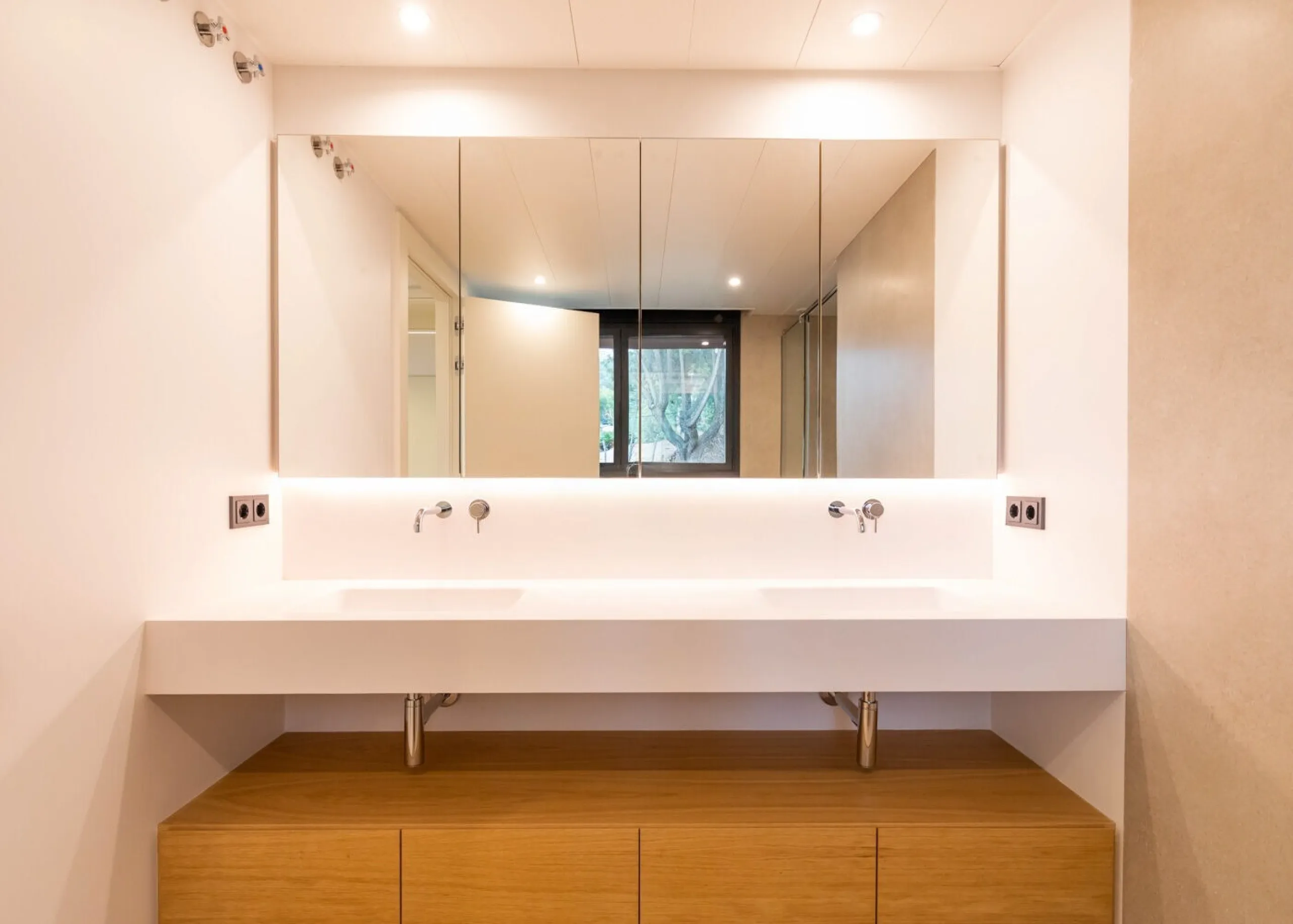 Casa de lujo en alquiler en el exclusivo barrio de Pedralbes, Barcelona