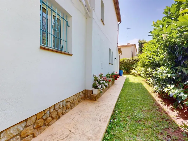 Detached House with Garden and Sea Views in Sant Antoni de Calonge, Costa Brava