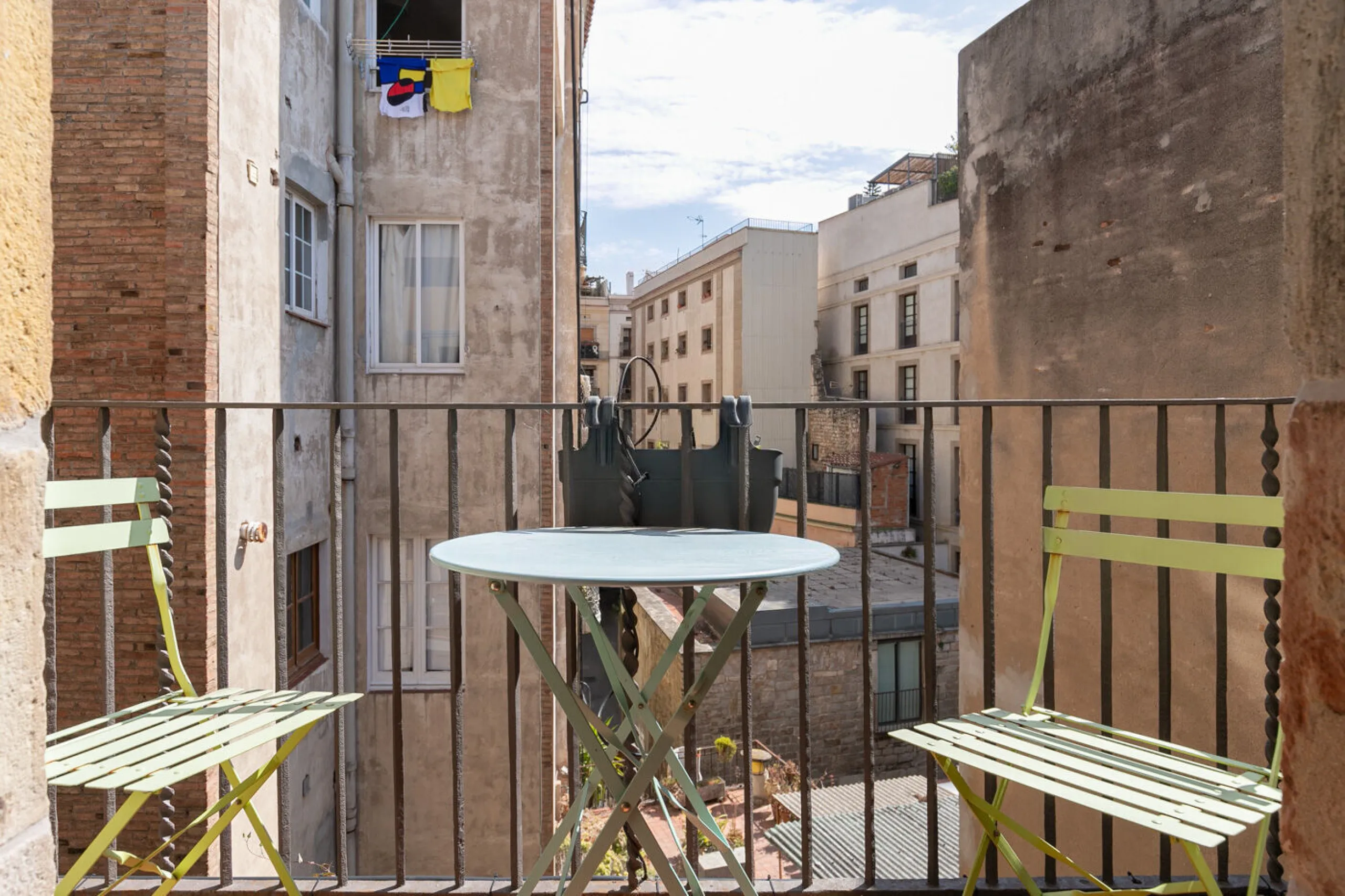 Historic Elegance with Private Terrace in the Heart of the Gothic Quarter, Barcelona