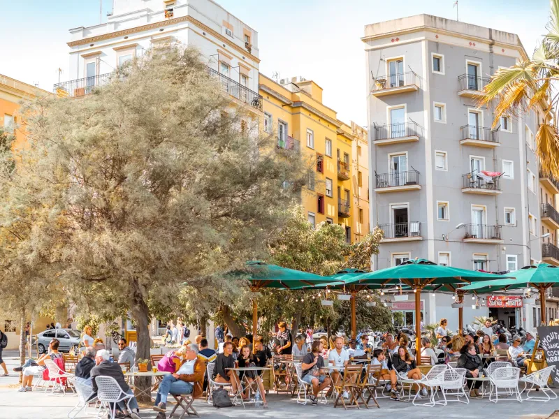 Restaurante en venta en zona de alto tránsito cerca de la playa – La Barceloneta, Barcelona