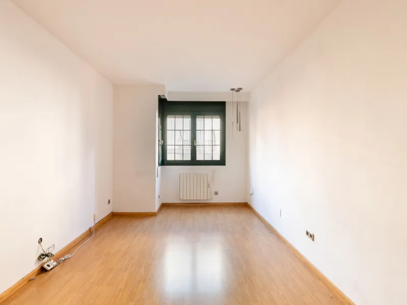 Your Charming Retreat in the Heart of Les Corts, Barcelona