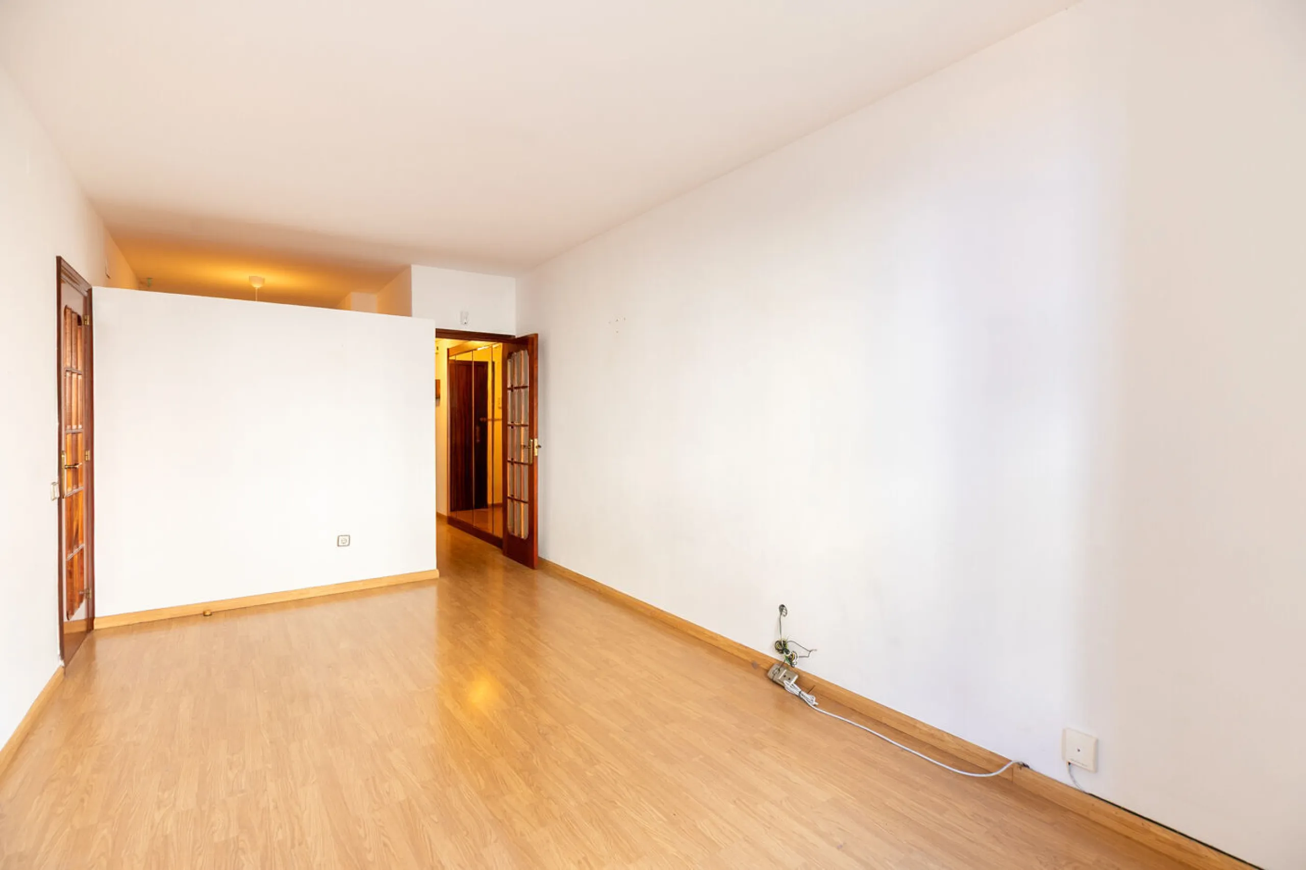 Your Charming Retreat in the Heart of Les Corts, Barcelona