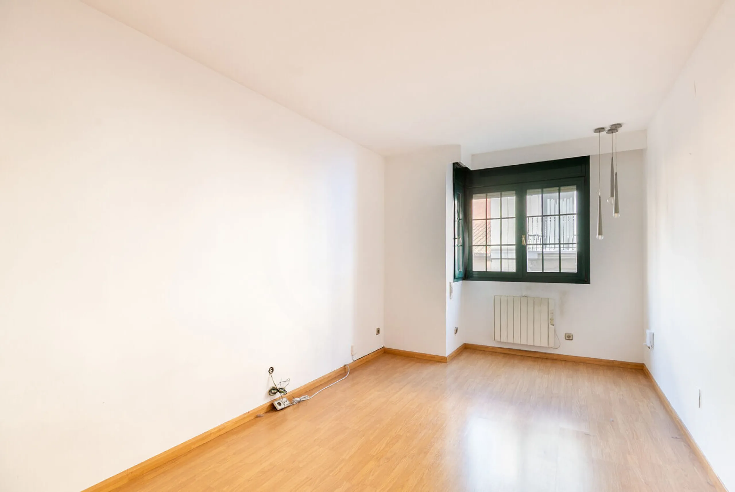Your Charming Retreat in the Heart of Les Corts, Barcelona