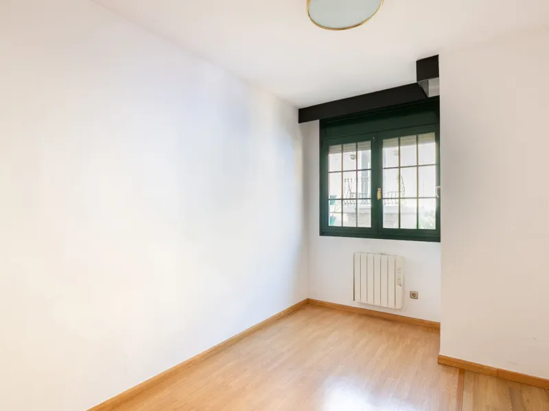 Your Charming Retreat in the Heart of Les Corts, Barcelona