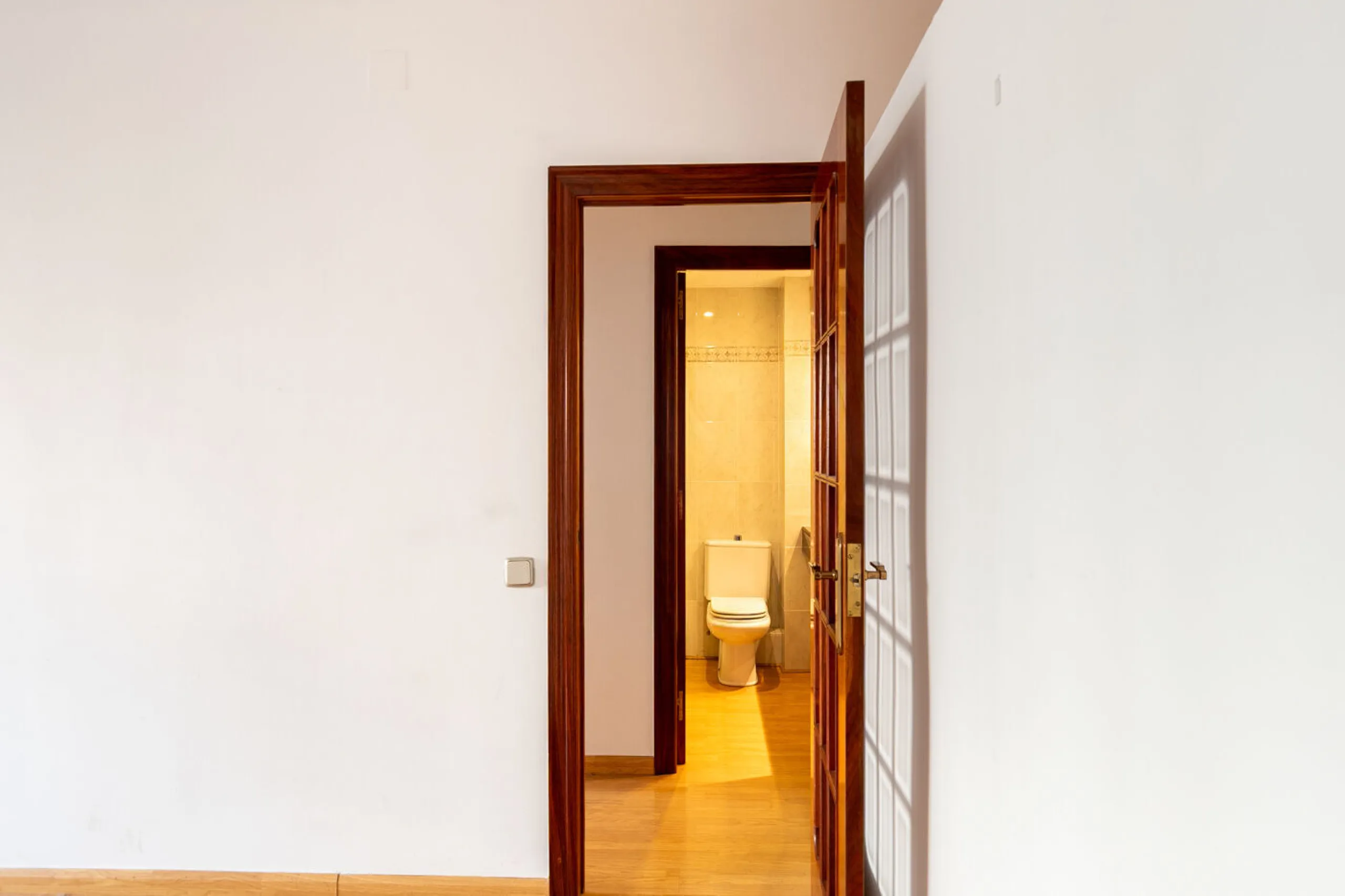 Your Charming Retreat in the Heart of Les Corts, Barcelona