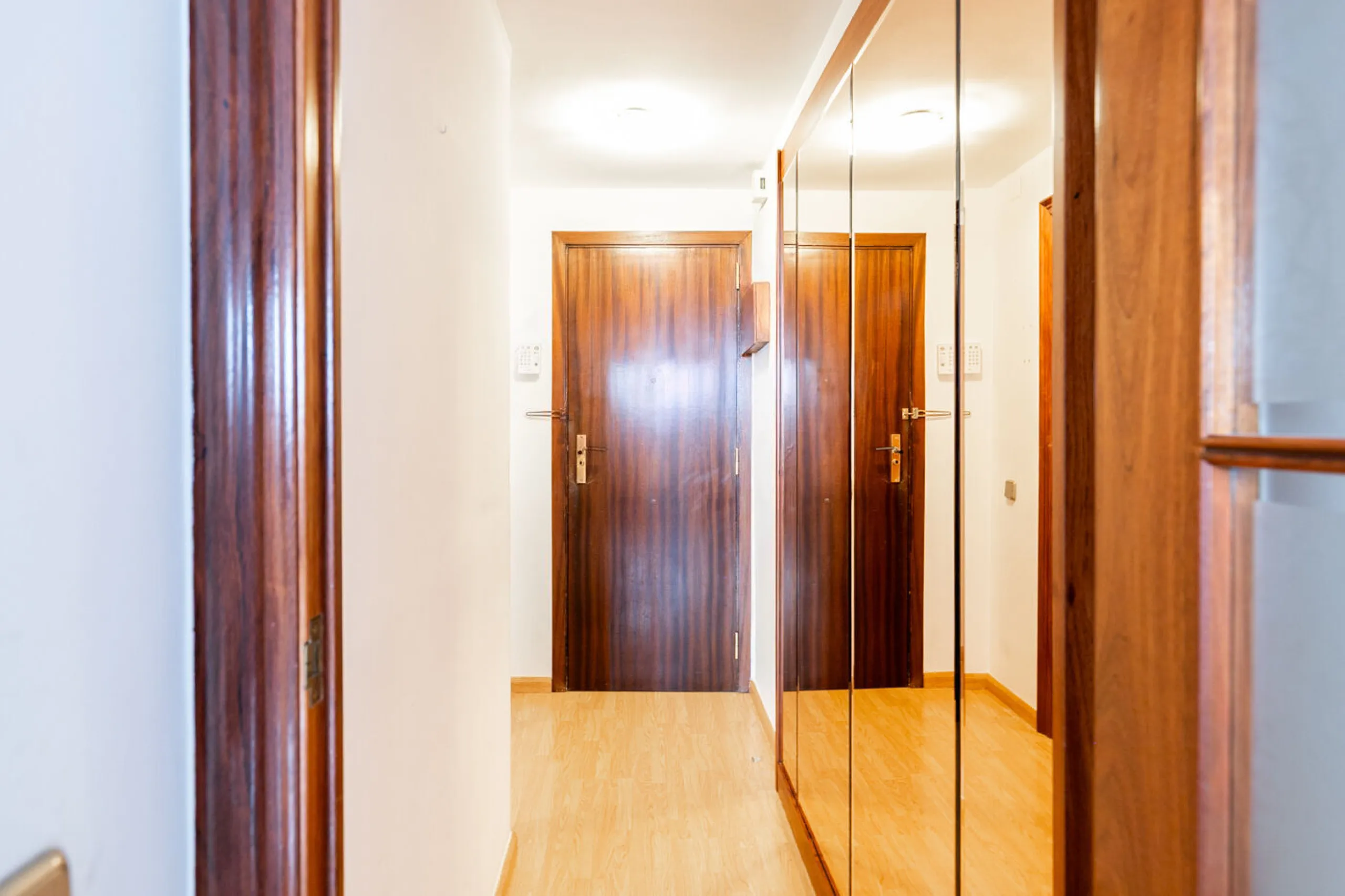 Your Charming Retreat in the Heart of Les Corts, Barcelona