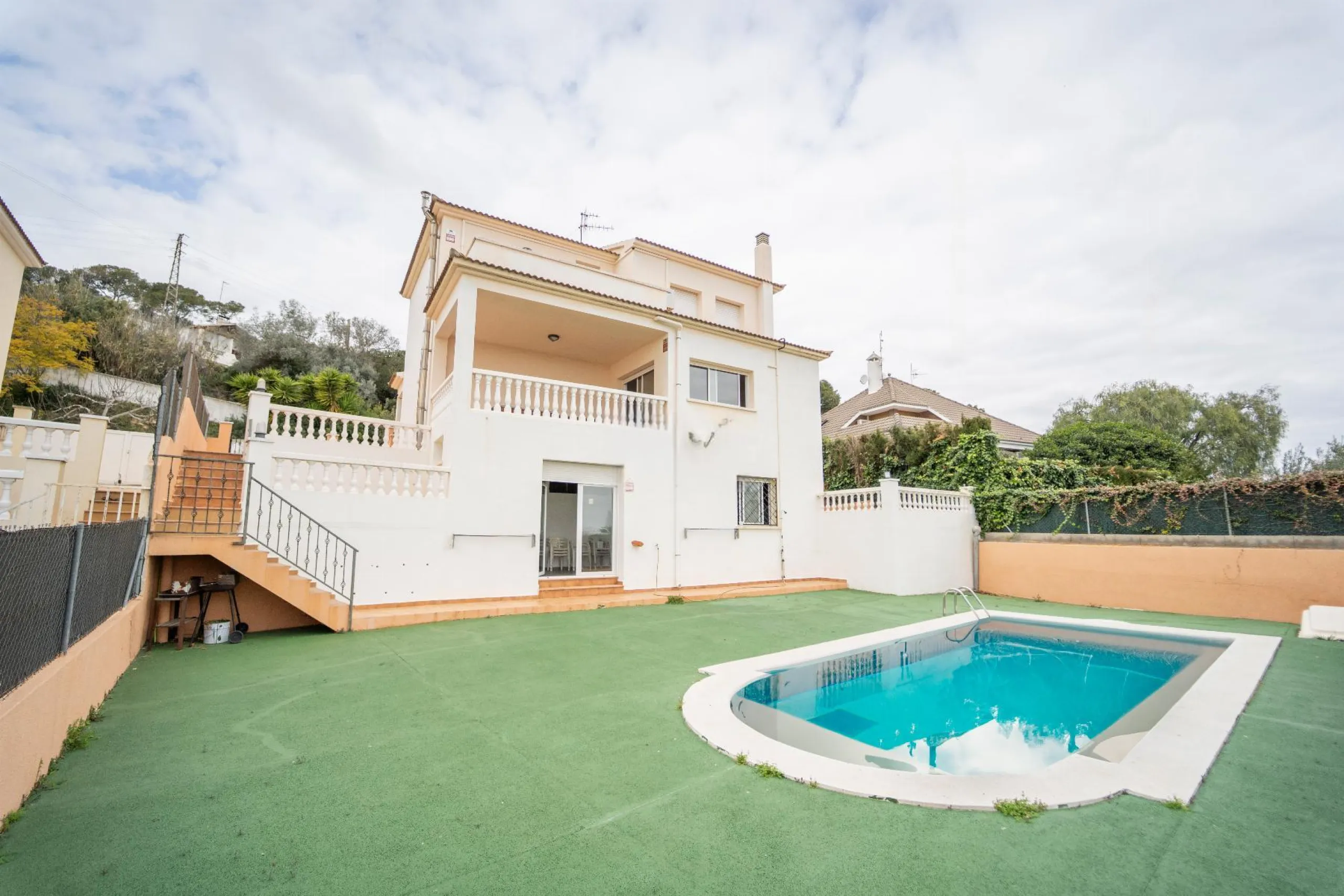 Villa elegante con vistas al mar en Coma-Ruga, Costa Dorada