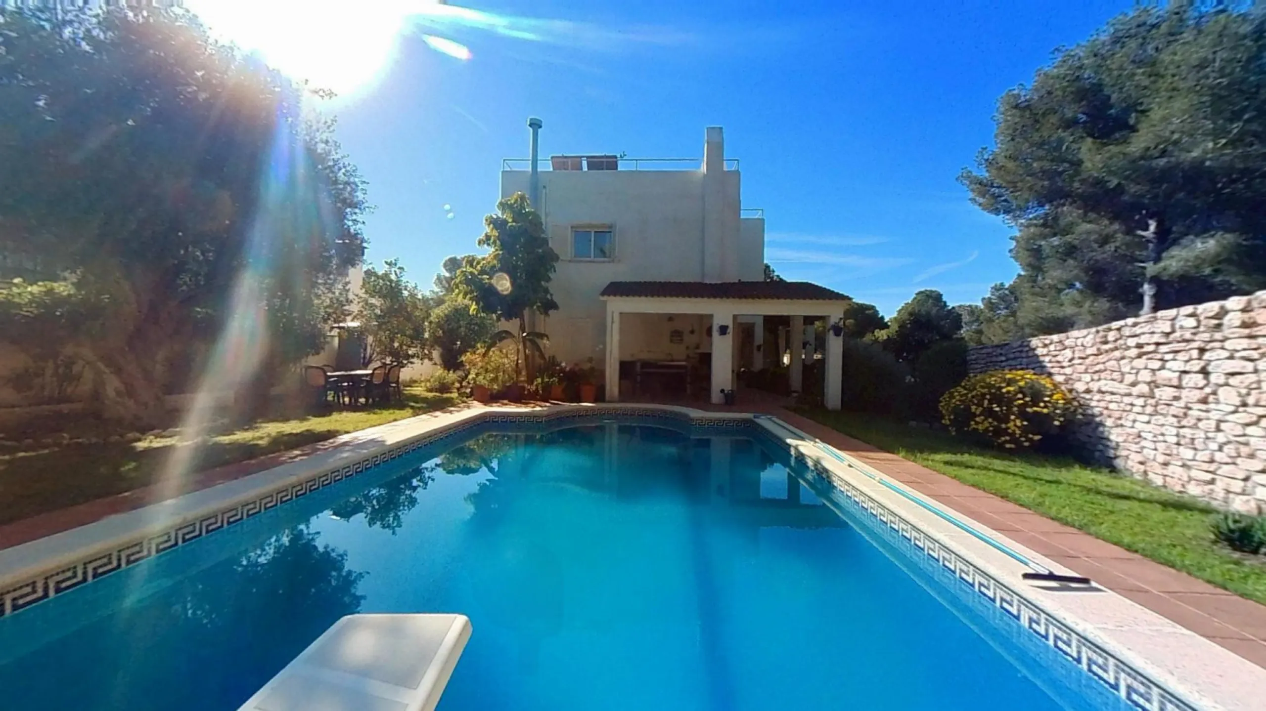Spacious House by the Sea in Coma Ruga, Costa Dorada