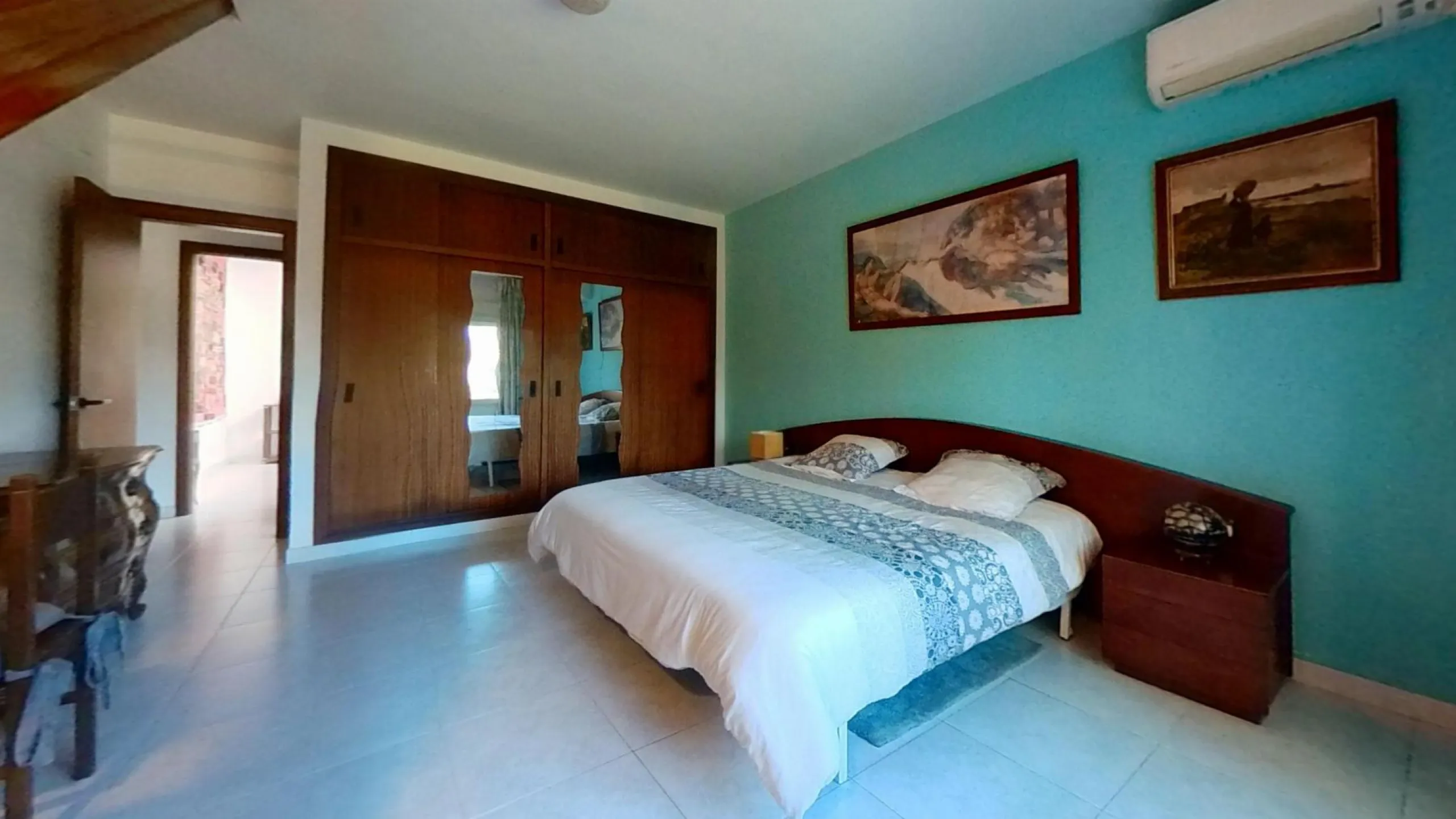 Spacious House by the Sea in Coma Ruga, Costa Dorada