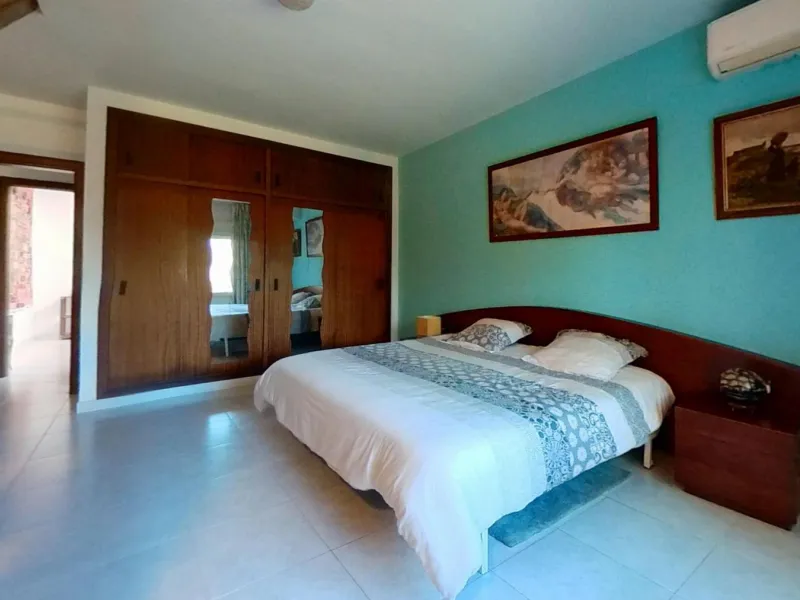 Spacious House by the Sea in Coma Ruga, Costa Dorada
