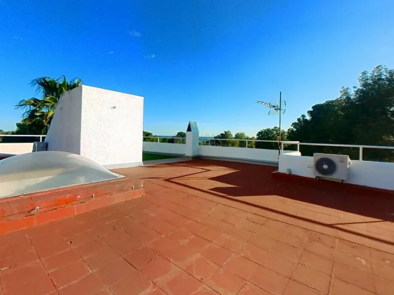 Spacious House by the Sea in Coma Ruga, Costa Dorada