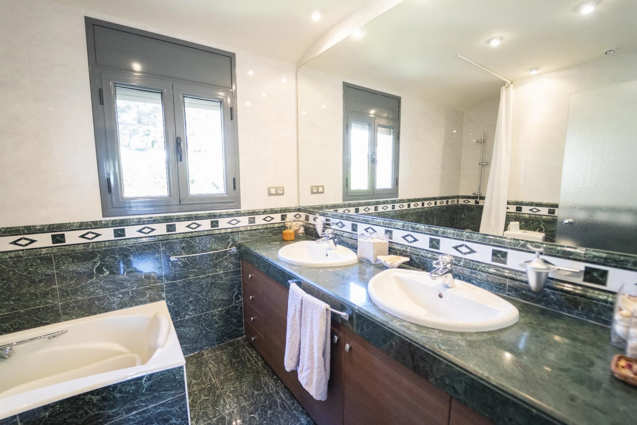 Elegant Villa with Panoramic Sea and Mountain Views in Coma-Ruga, Costa Dorada 