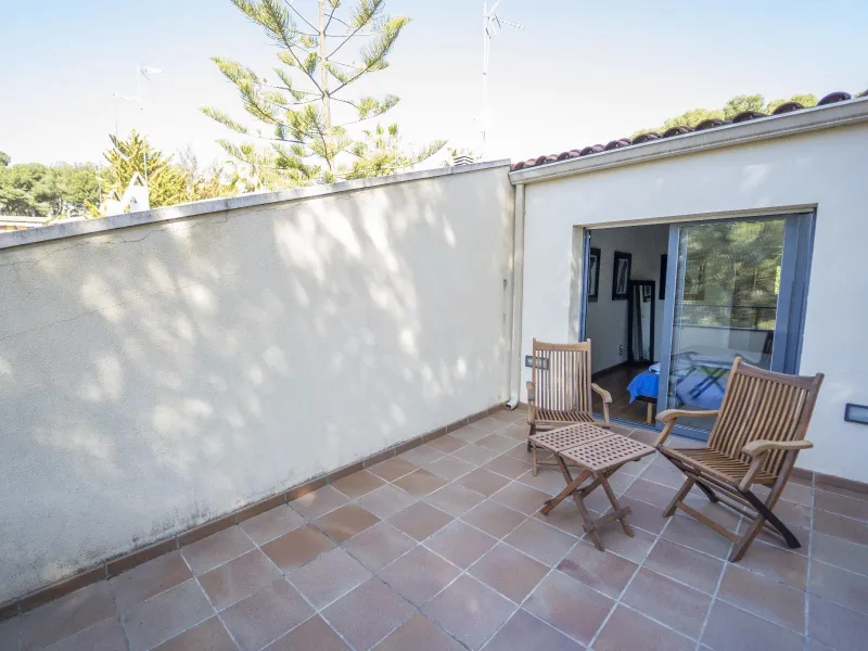 Elegant Villa with Panoramic Sea and Mountain Views in Coma-Ruga, Costa Dorada 