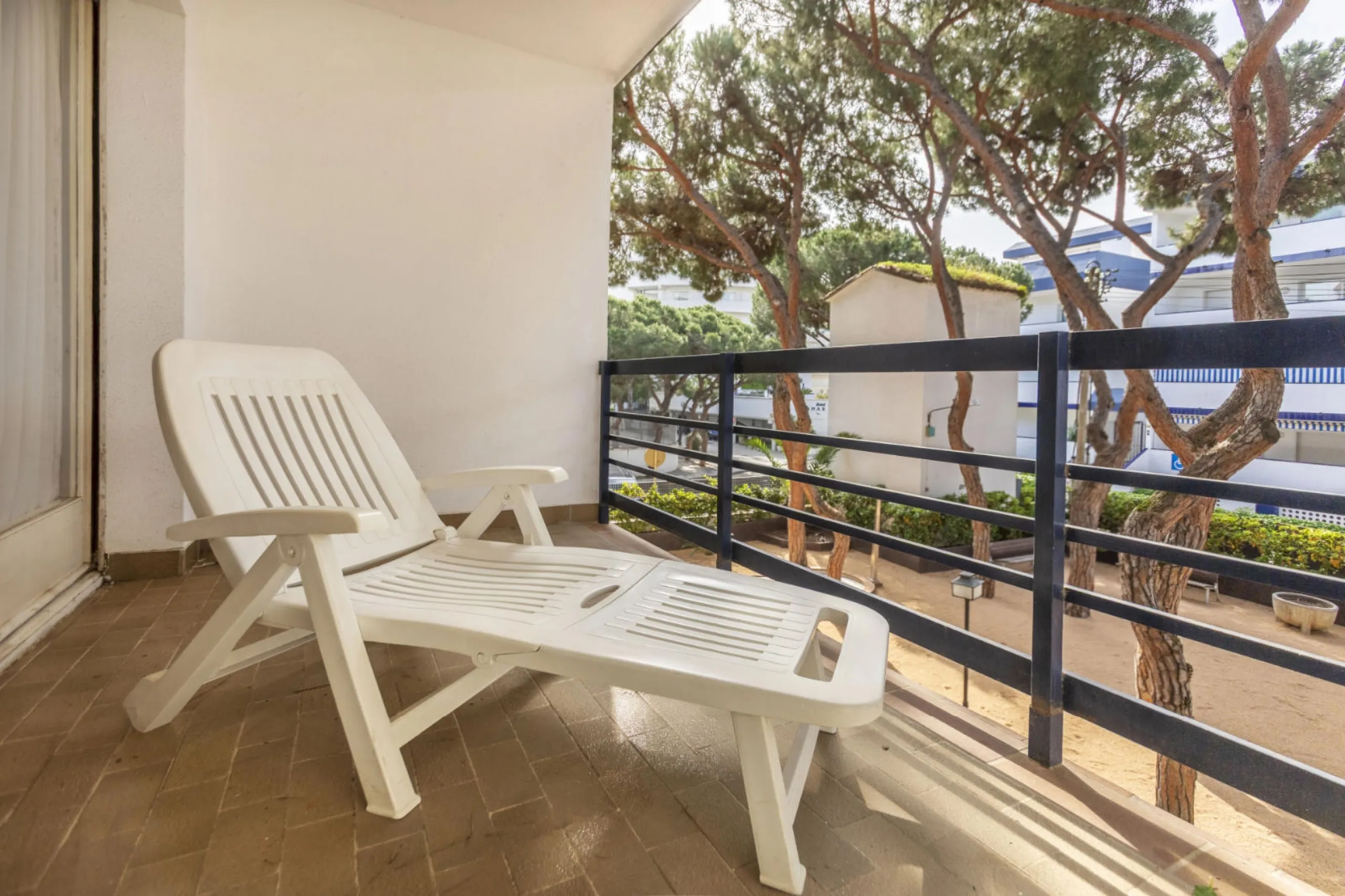 Piso con dos soleadas terrazas a solo 50 metros de la playa en Platja d’Aro, Costa Brava
