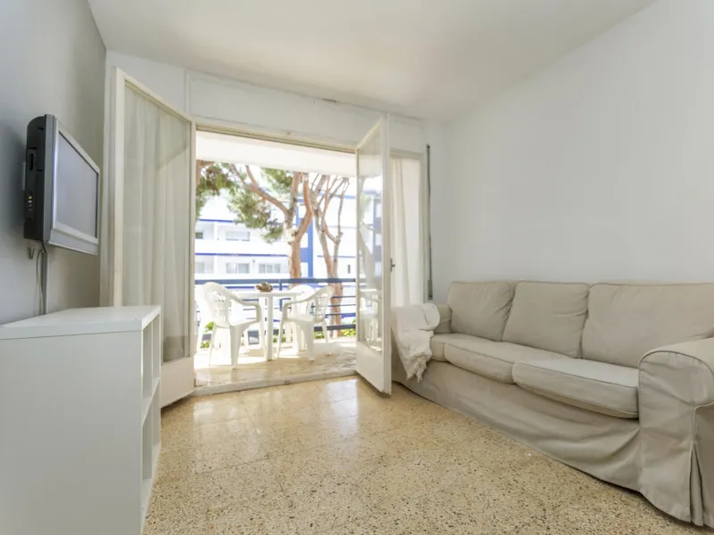 Piso con dos soleadas terrazas a solo 50 metros de la playa en Platja d’Aro, Costa Brava