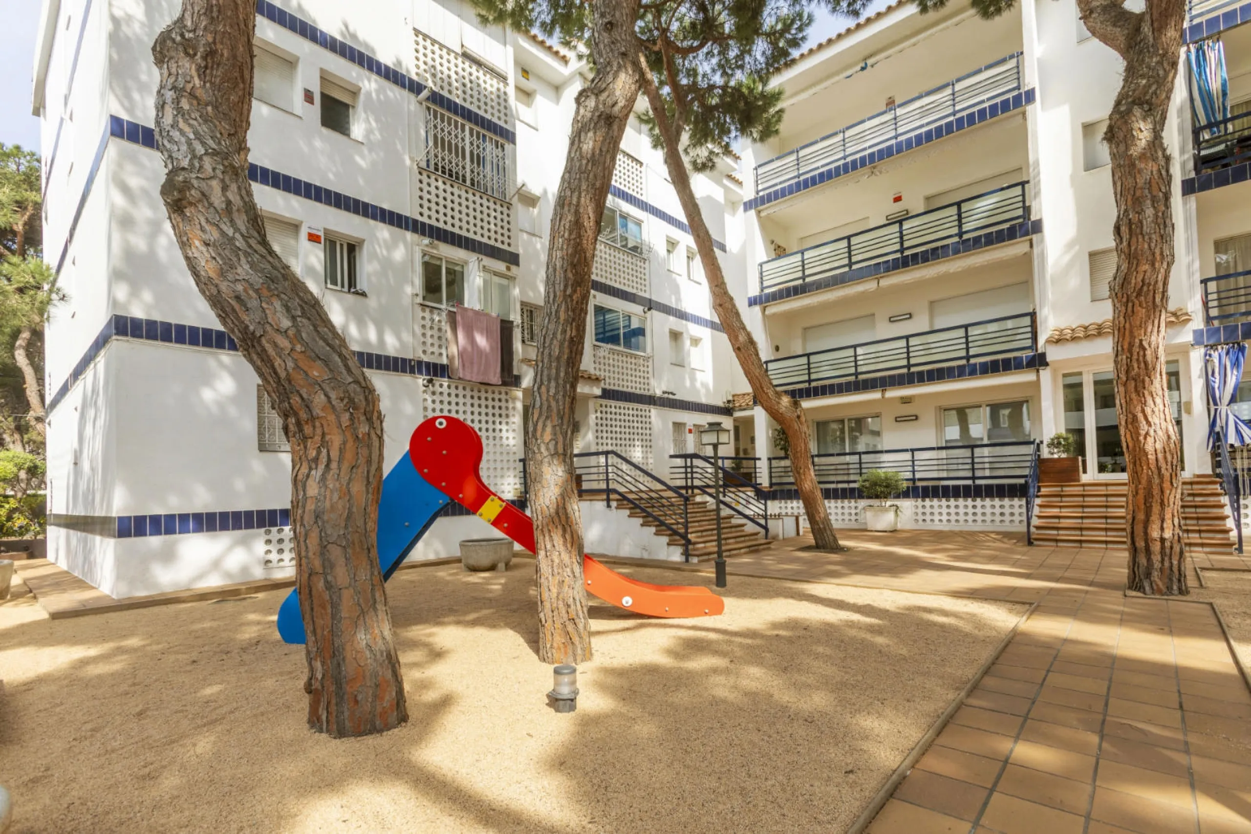 Piso con dos soleadas terrazas a solo 50 metros de la playa en Platja d’Aro, Costa Brava