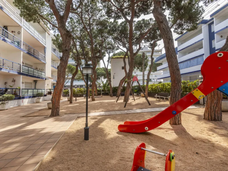 Piso con dos soleadas terrazas a solo 50 metros de la playa en Platja d’Aro, Costa Brava