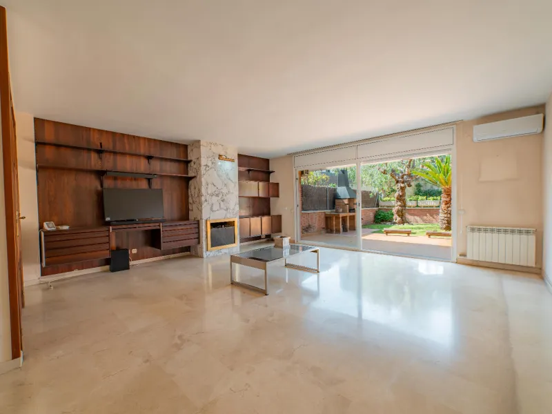Luxury Seaside Townhouse in Vilassar de Mar, Barcelona