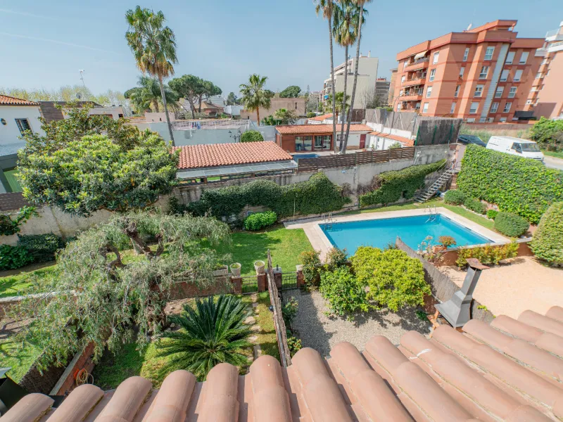 Luxury Seaside Townhouse in Vilassar de Mar, Barcelona
