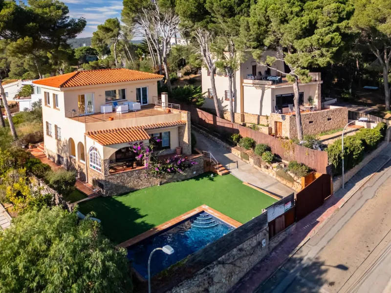 Detached Home Just 400 m from the Beach in Llafranc, Costa Brava