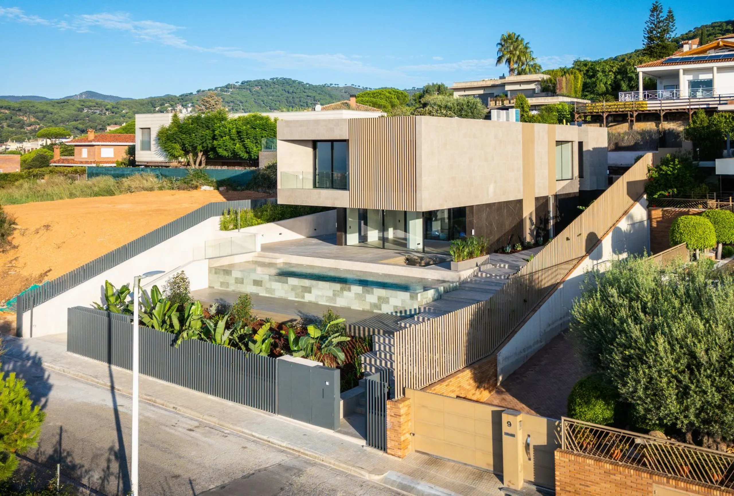 Move-In Ready Luxury Villa in Teia