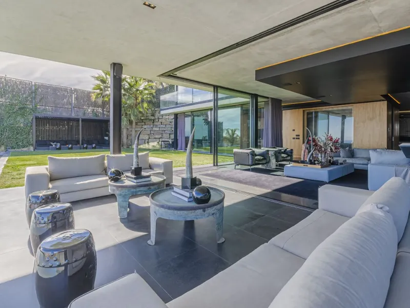 Exclusive Luxury Designer Villa with Panoramic Views in Barcelona’s Prestigious Sarria District