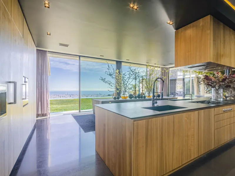 Exclusive Luxury Designer Villa with Panoramic Views in Barcelona’s Prestigious Sarria District