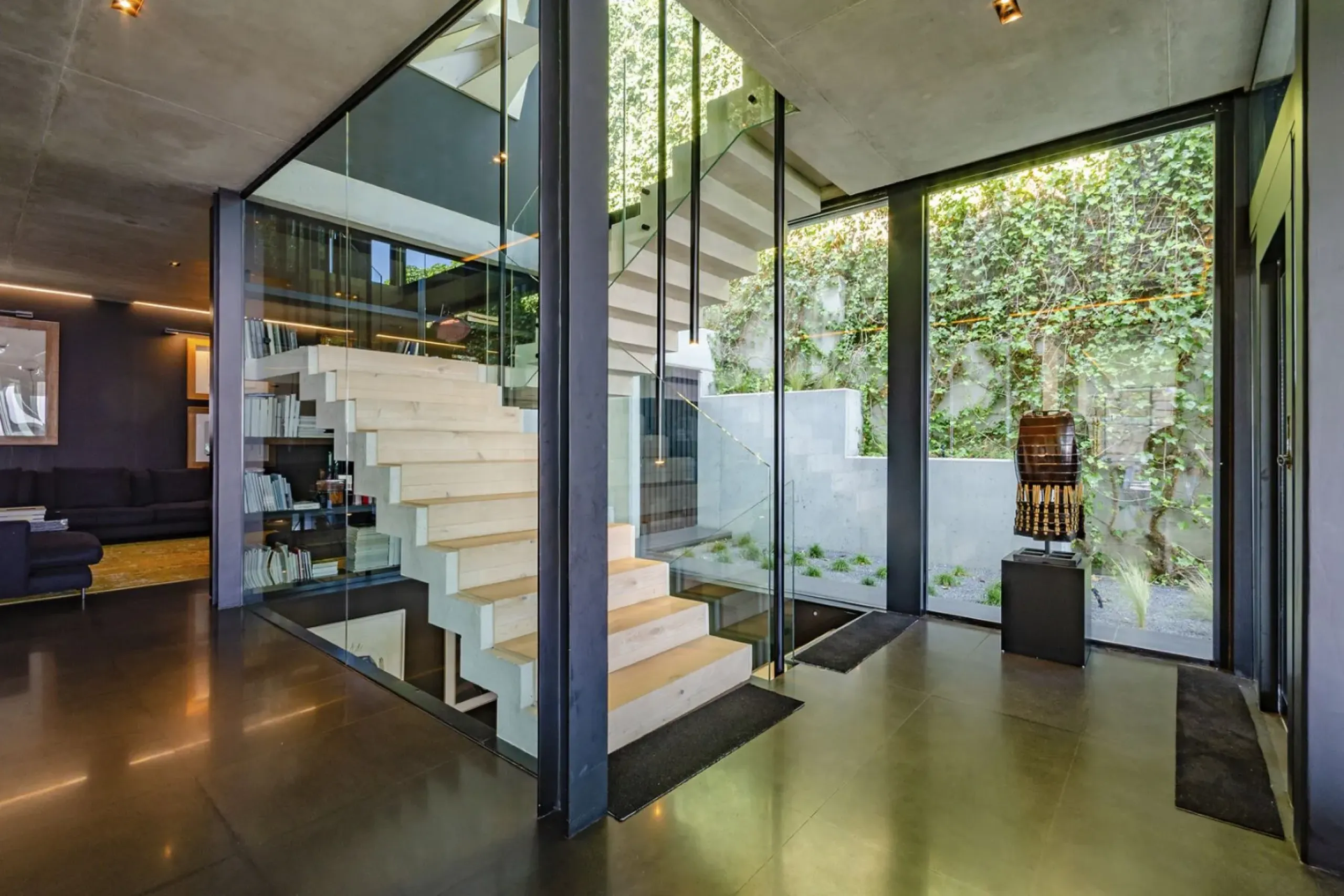 Exclusive Luxury Designer Villa with Panoramic Views in Barcelona’s Prestigious Sarria District
