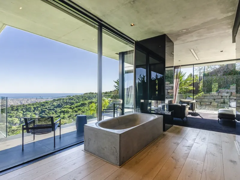 Exclusive Luxury Designer Villa with Panoramic Views in Barcelona’s Prestigious Sarria District