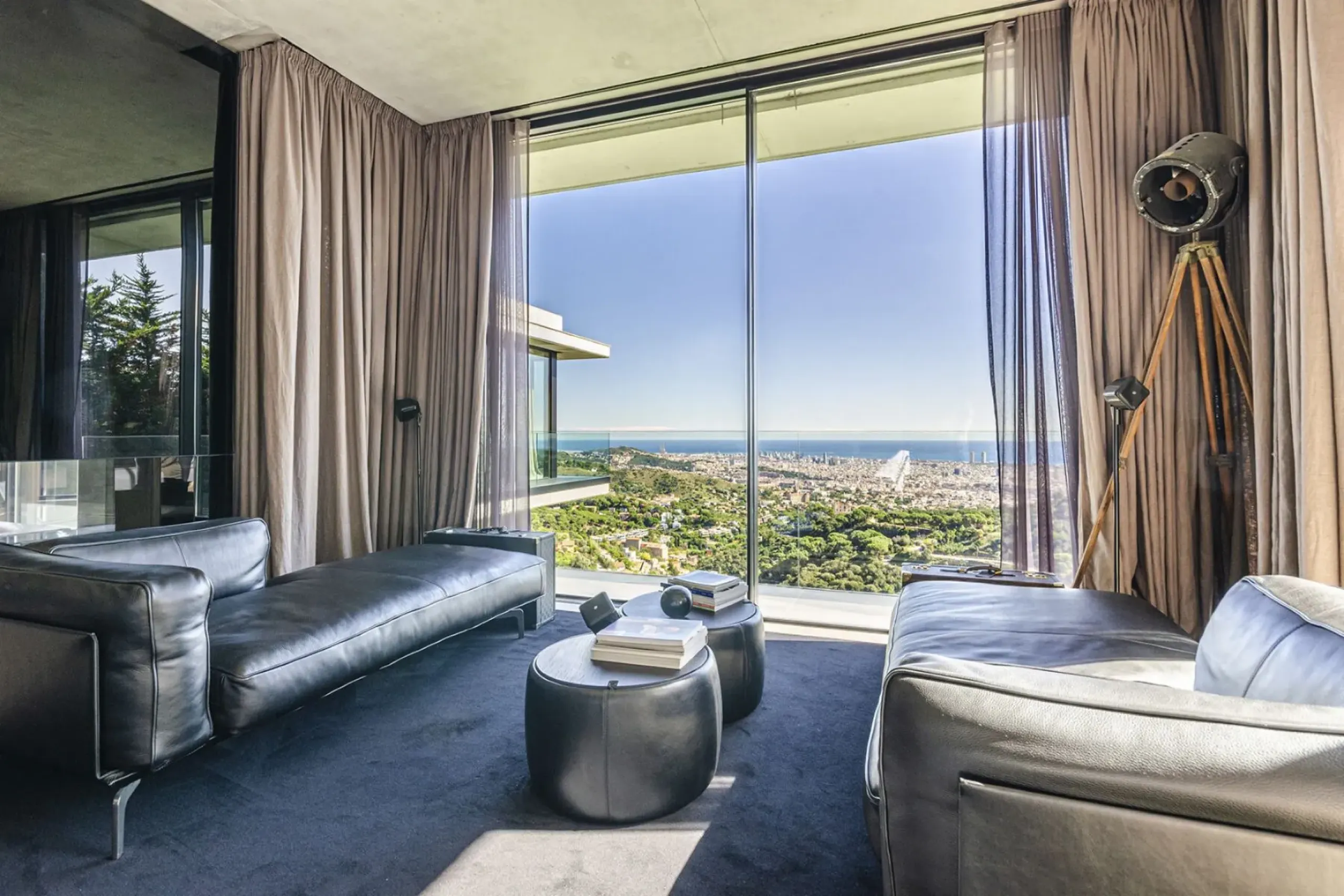 Exclusive Luxury Designer Villa with Panoramic Views in Barcelona’s Prestigious Sarria District