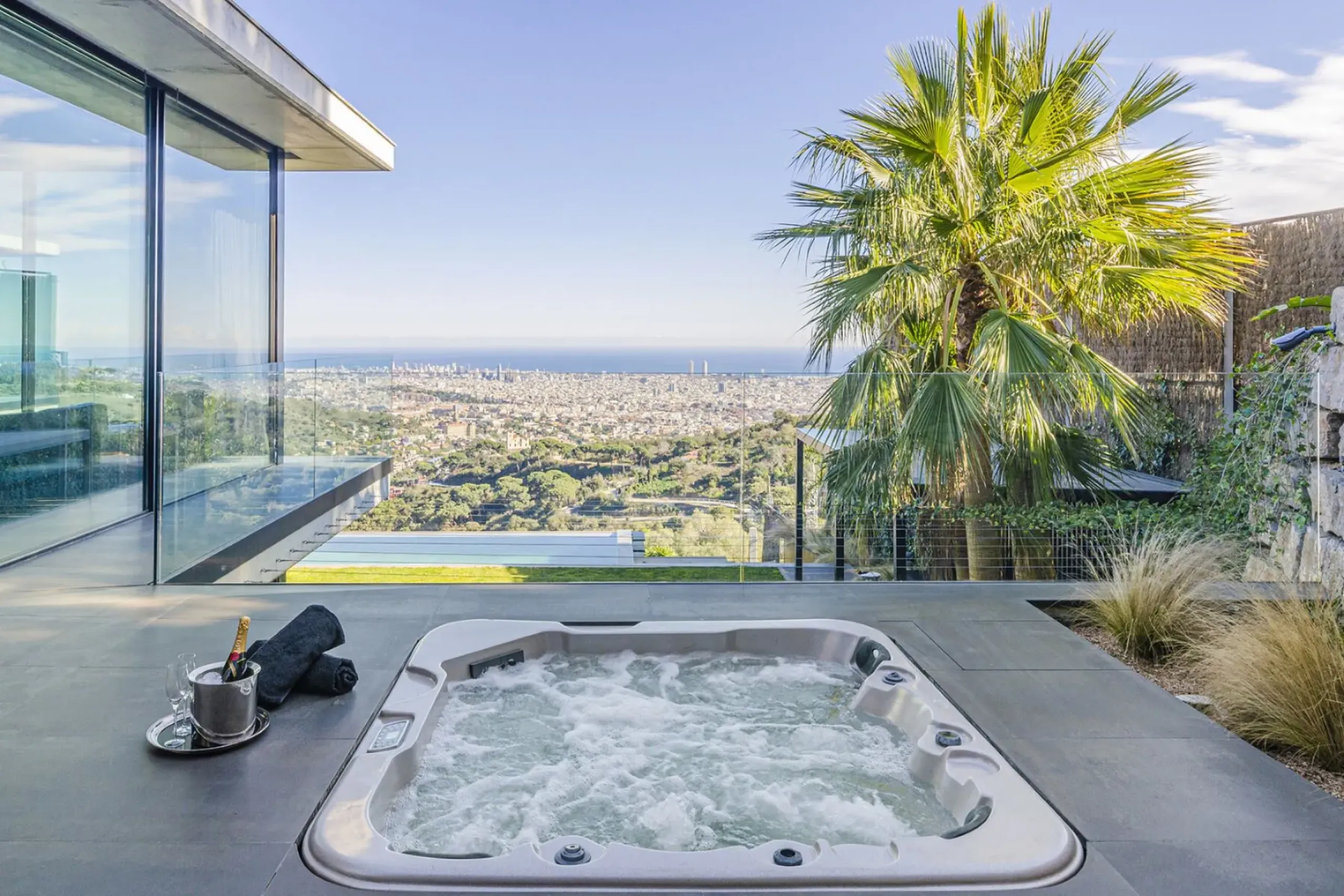 Exclusive Luxury Designer Villa with Panoramic Views in Barcelona’s Prestigious Sarria District