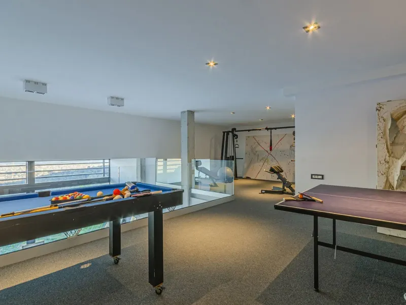 Exclusive Luxury Designer Villa with Panoramic Views in Barcelona’s Prestigious Sarria District