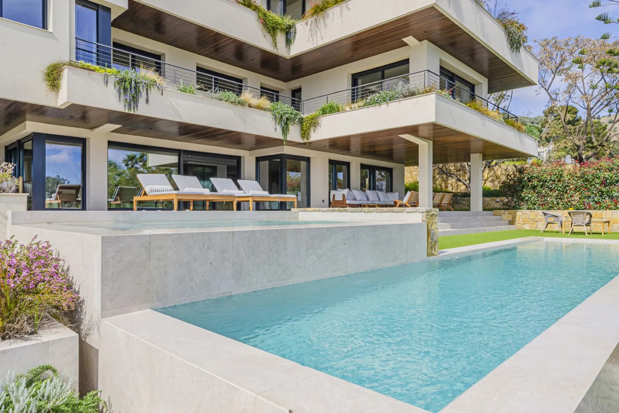Exclusive Luxury Villa with Panoramic Sea and City Views in the Prestigious Pedralbes District, Barcelona