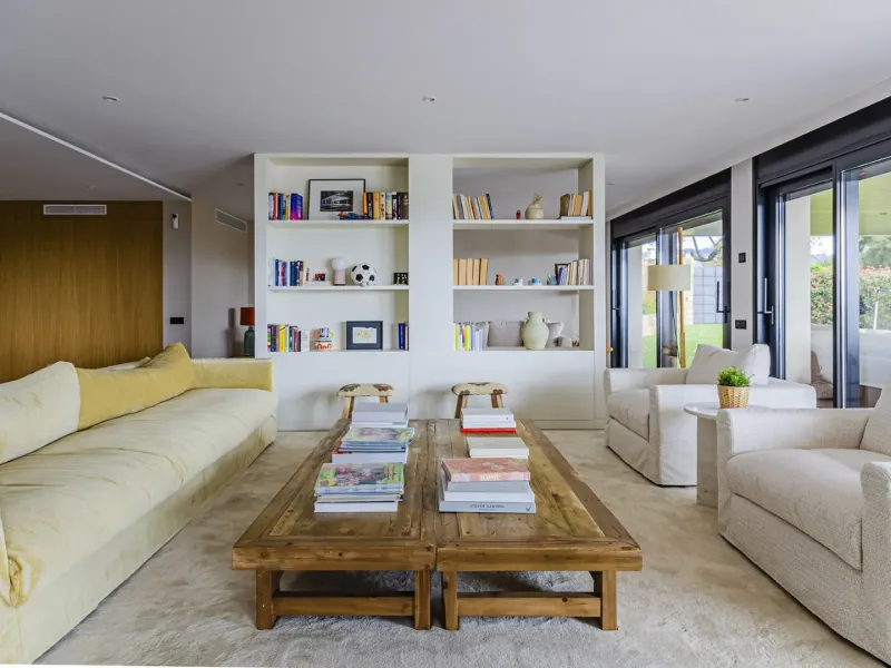 Exclusive Luxury Villa with Panoramic Sea and City Views in the Prestigious Pedralbes District, Barcelona