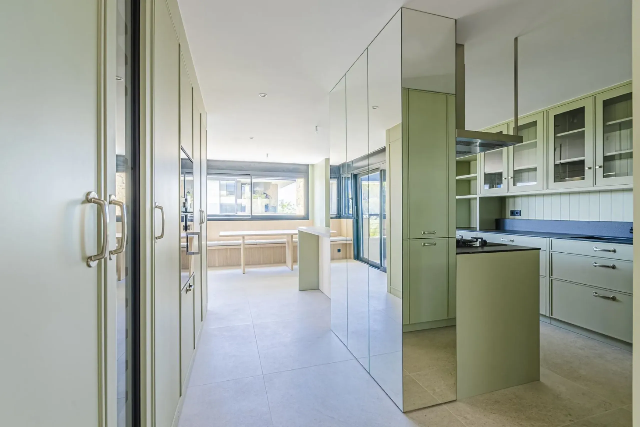 Exclusive Luxury Villa with Panoramic Sea and City Views in the Prestigious Pedralbes District, Barcelona