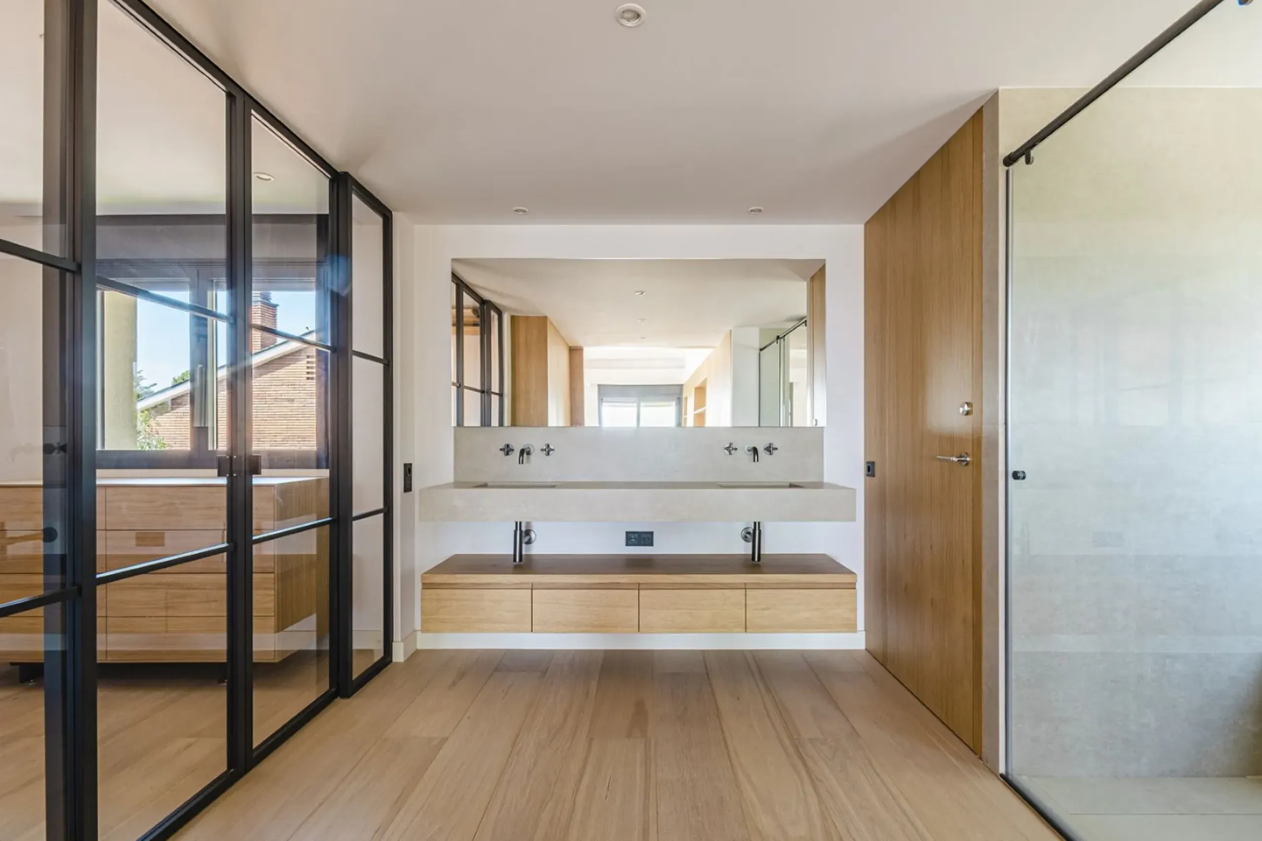 Exclusive Luxury Villa with Panoramic Sea and City Views in the Prestigious Pedralbes District, Barcelona