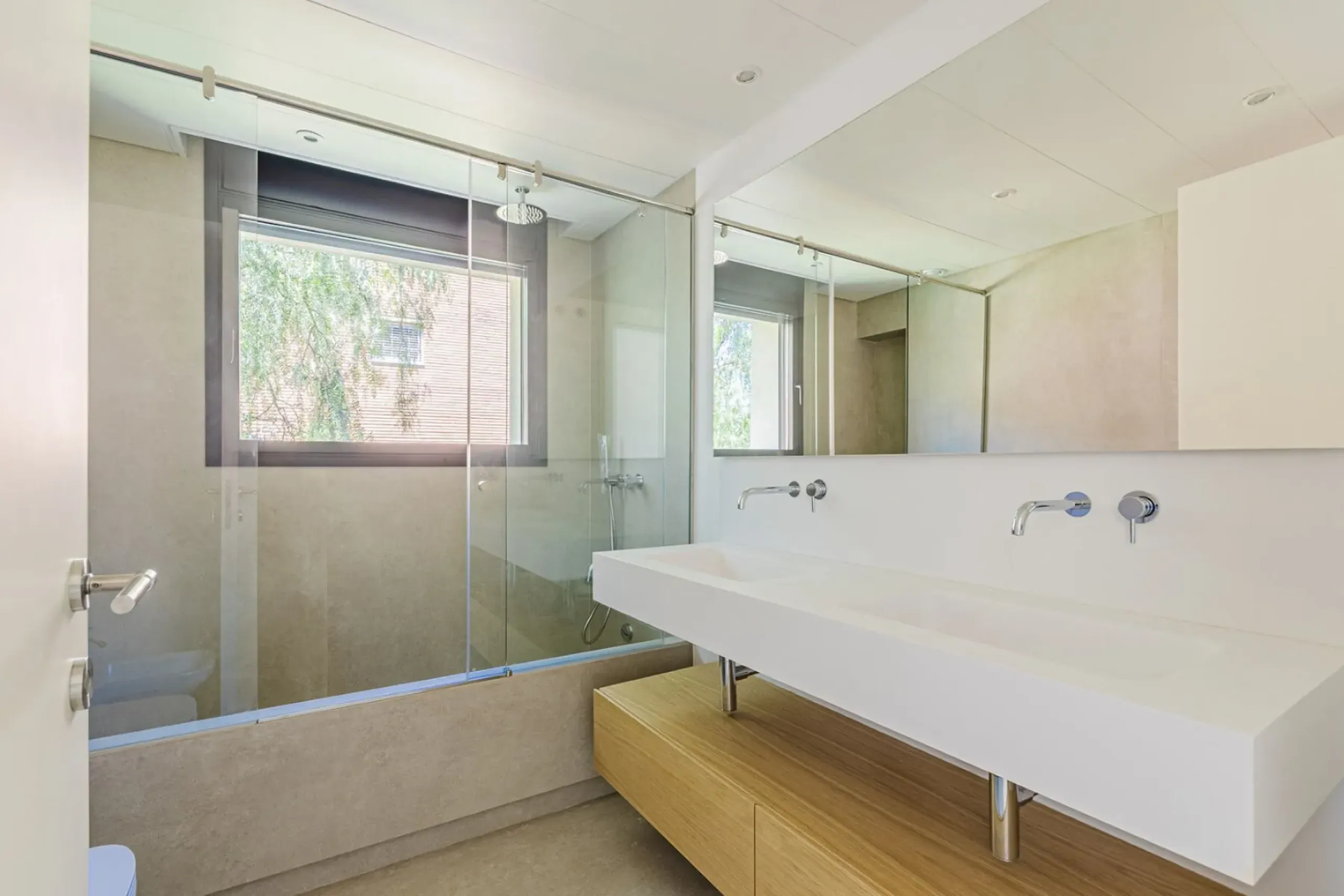Exclusive Luxury Villa with Panoramic Sea and City Views in the Prestigious Pedralbes District, Barcelona