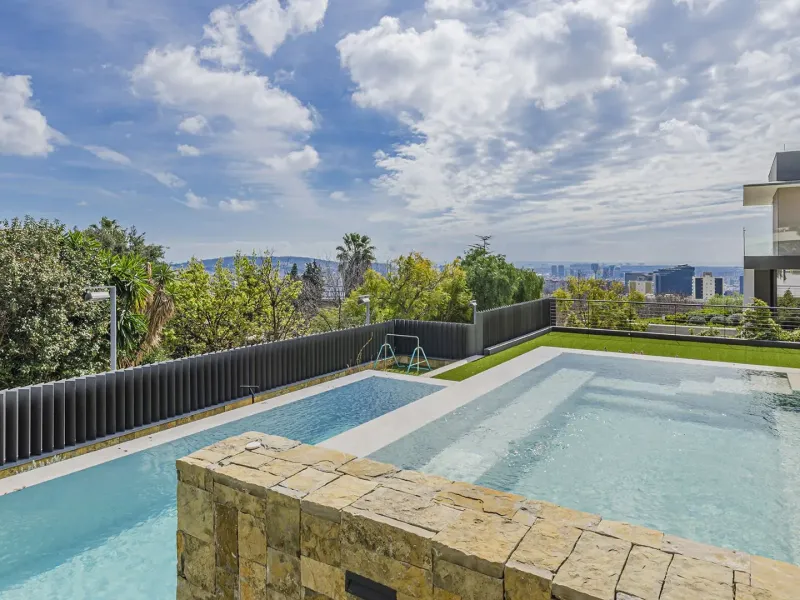 Exclusive Luxury Villa with Panoramic Sea and City Views in the Prestigious Pedralbes District, Barcelona