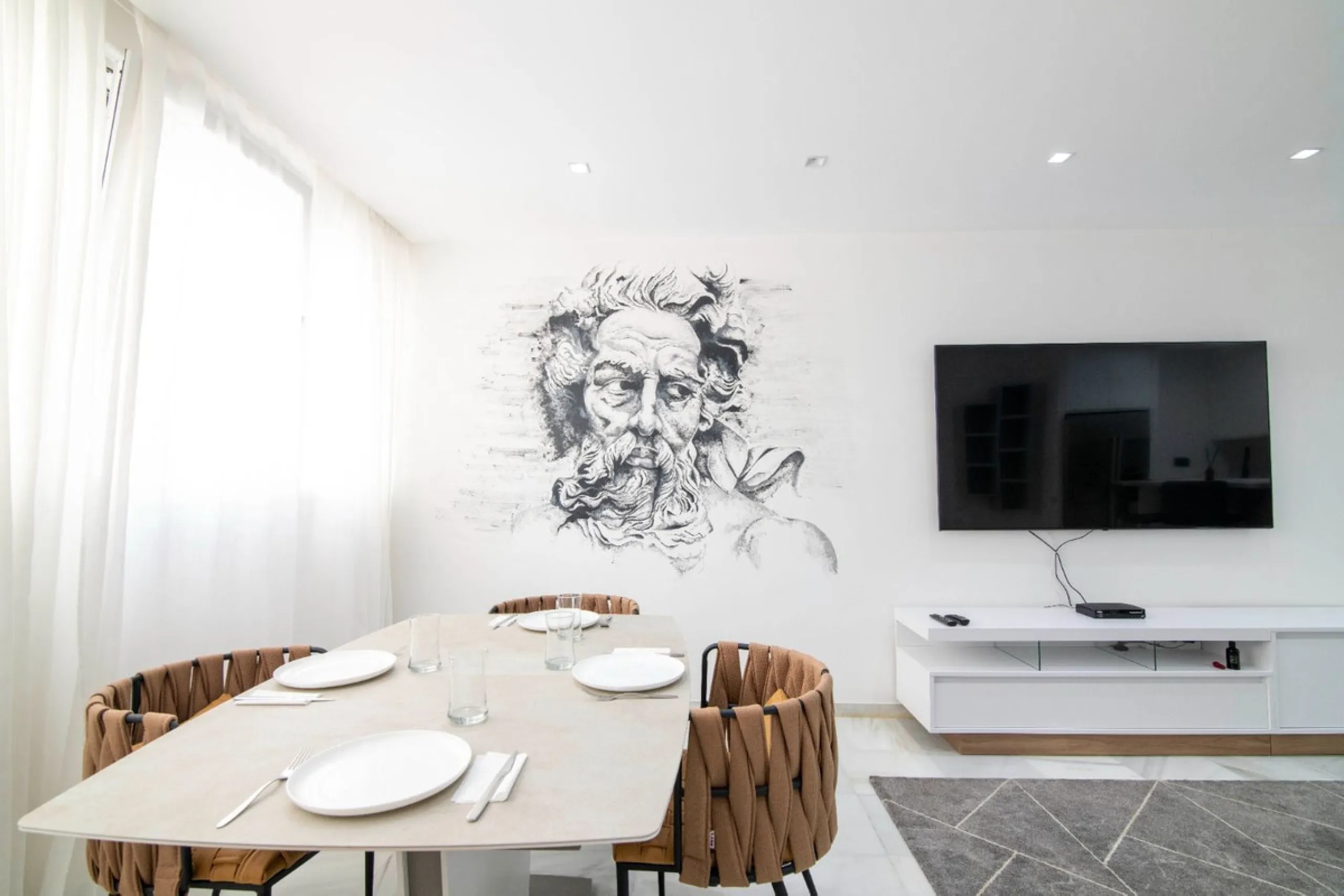 Apartment - Middle Floor Apartment в продаже в Marbella, Málaga. В доме 3 спален и 3 ванных комнат. Площадь дома 173 м²
