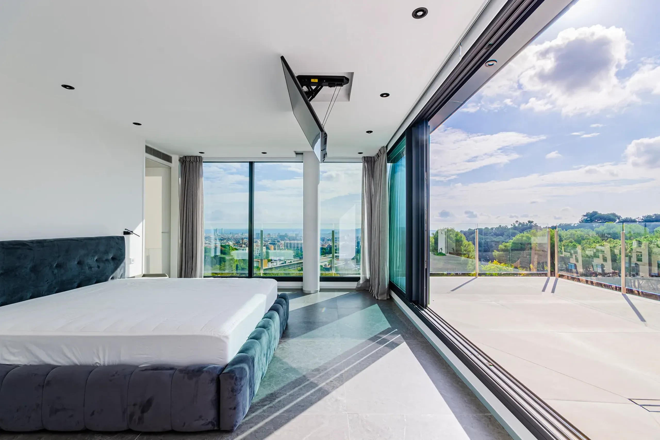 Villa de lujo de nueva construcción con vistas panorámicas en Sarria-Sant Gervasi, Barcelona