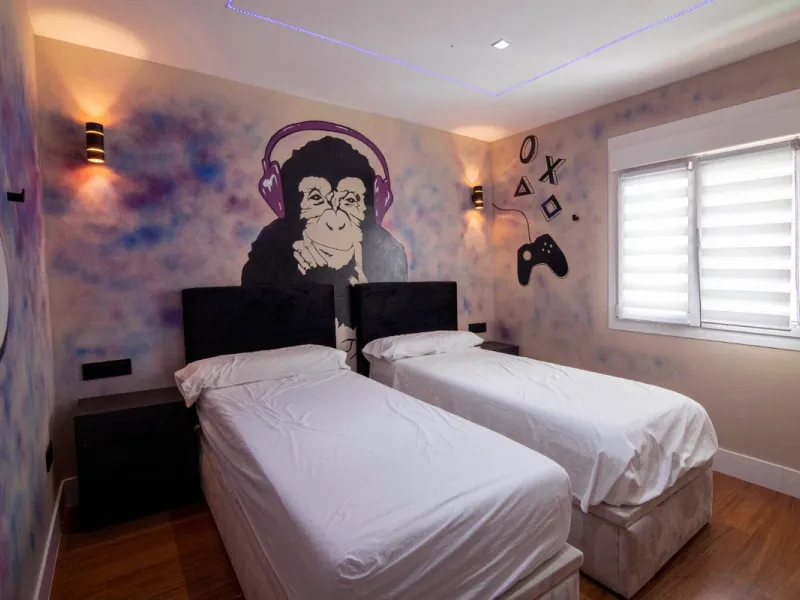 Apartment - Middle Floor Apartment в продаже в Marbella, Málaga. В доме 3 спален и 3 ванных комнат. Площадь дома 173 м²