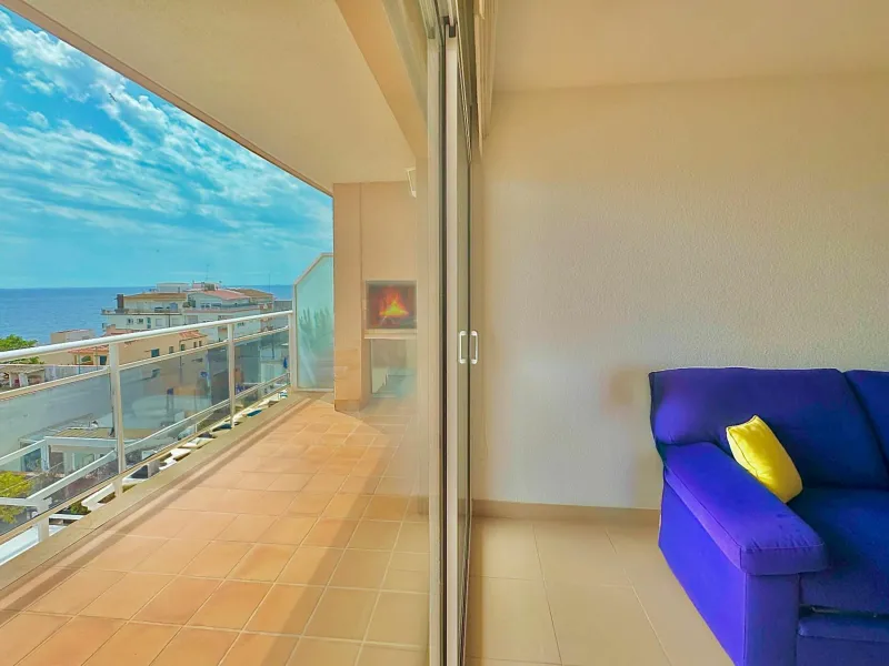 Ático dúplex con vistas panorámicas al mar en Palamós, Costa Brava