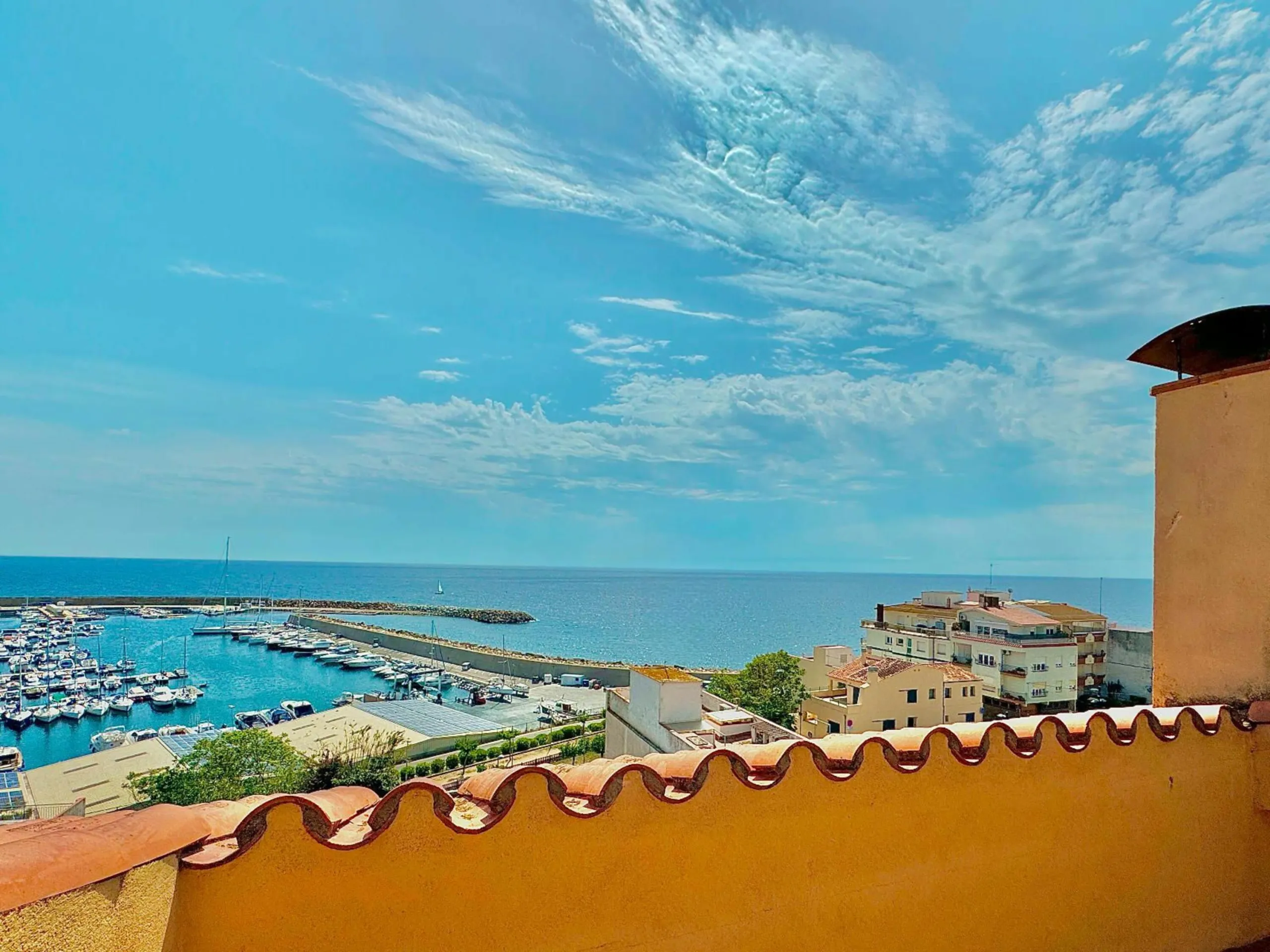 Ático dúplex con vistas panorámicas al mar en Palamós, Costa Brava