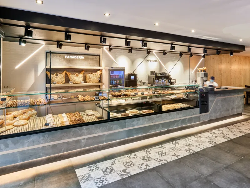 Commercial Property for Sale with Tenant in Central Barcelona