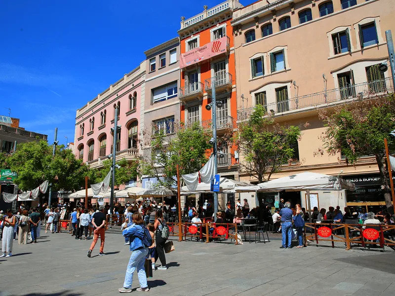 Profitable Commercial Real Estate with a Stable Tenant in the Barcelona Province