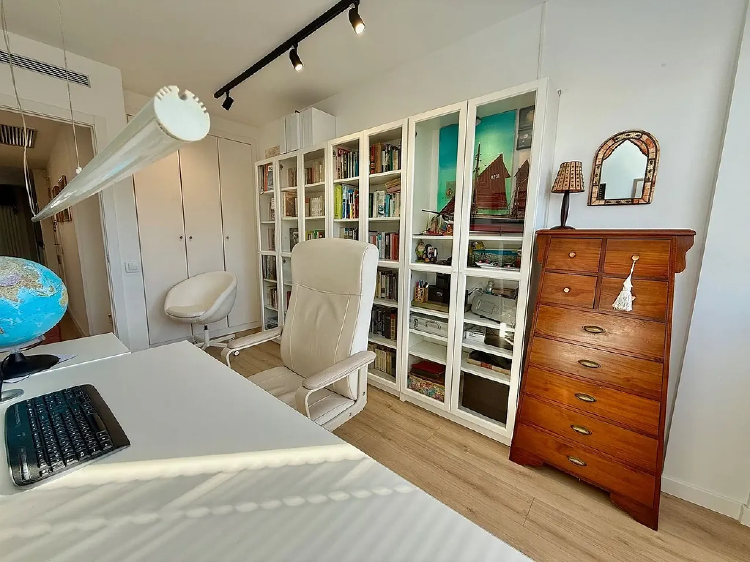 Your Perfect Seaside Apartament in Poblenou, Barcelona