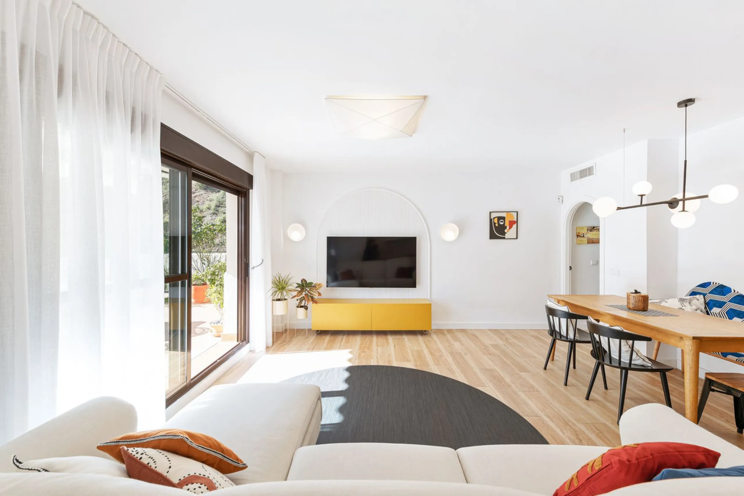 Tranquil Retreat in Selwo - Perfect for Golfers and Educators!